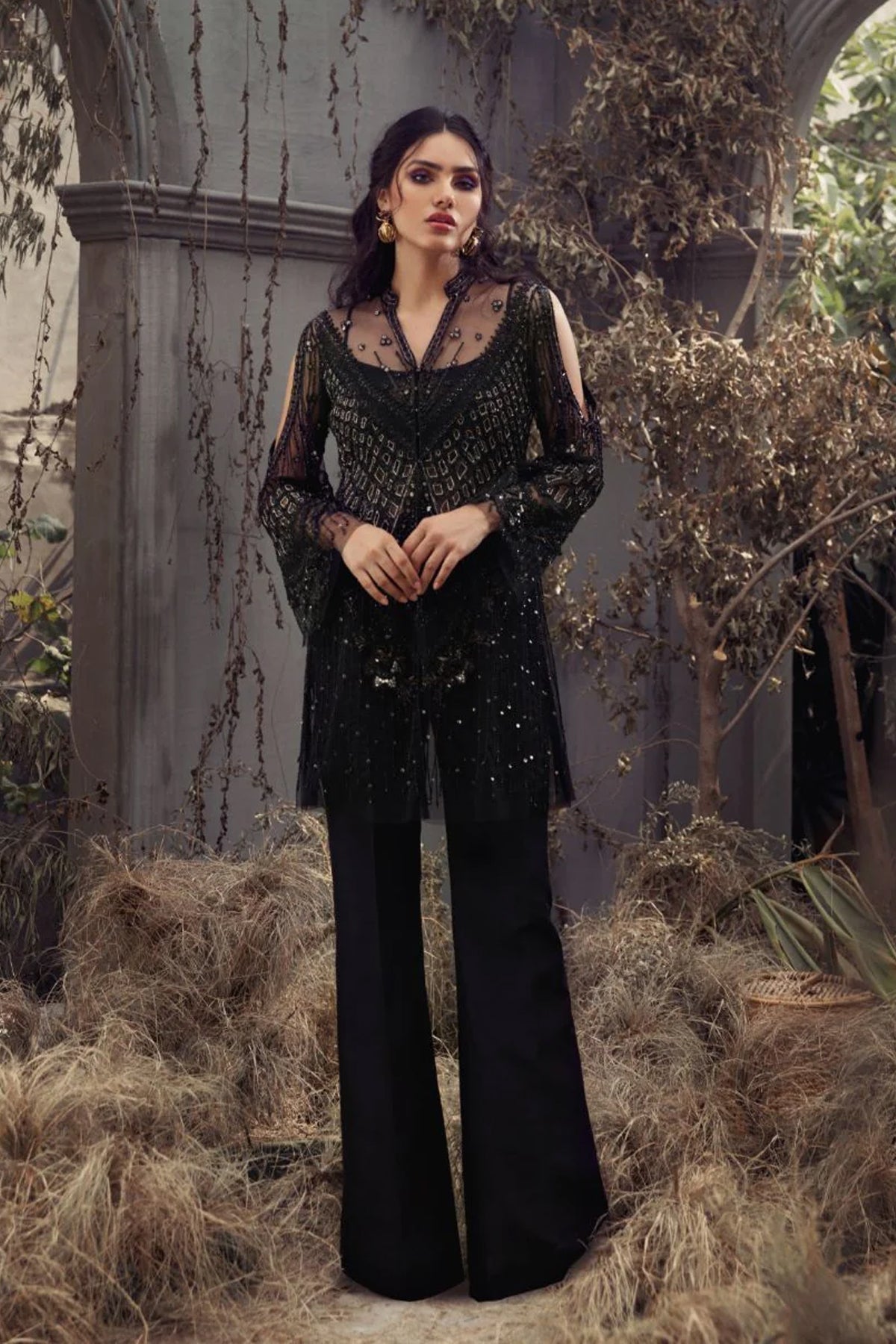 Shop Siyah Online at Erum Khan