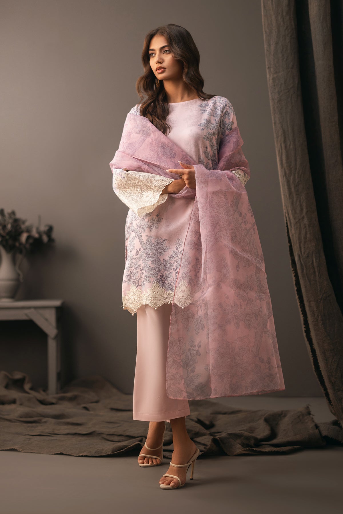 Shop Glowing Beat Online at Erum Khan