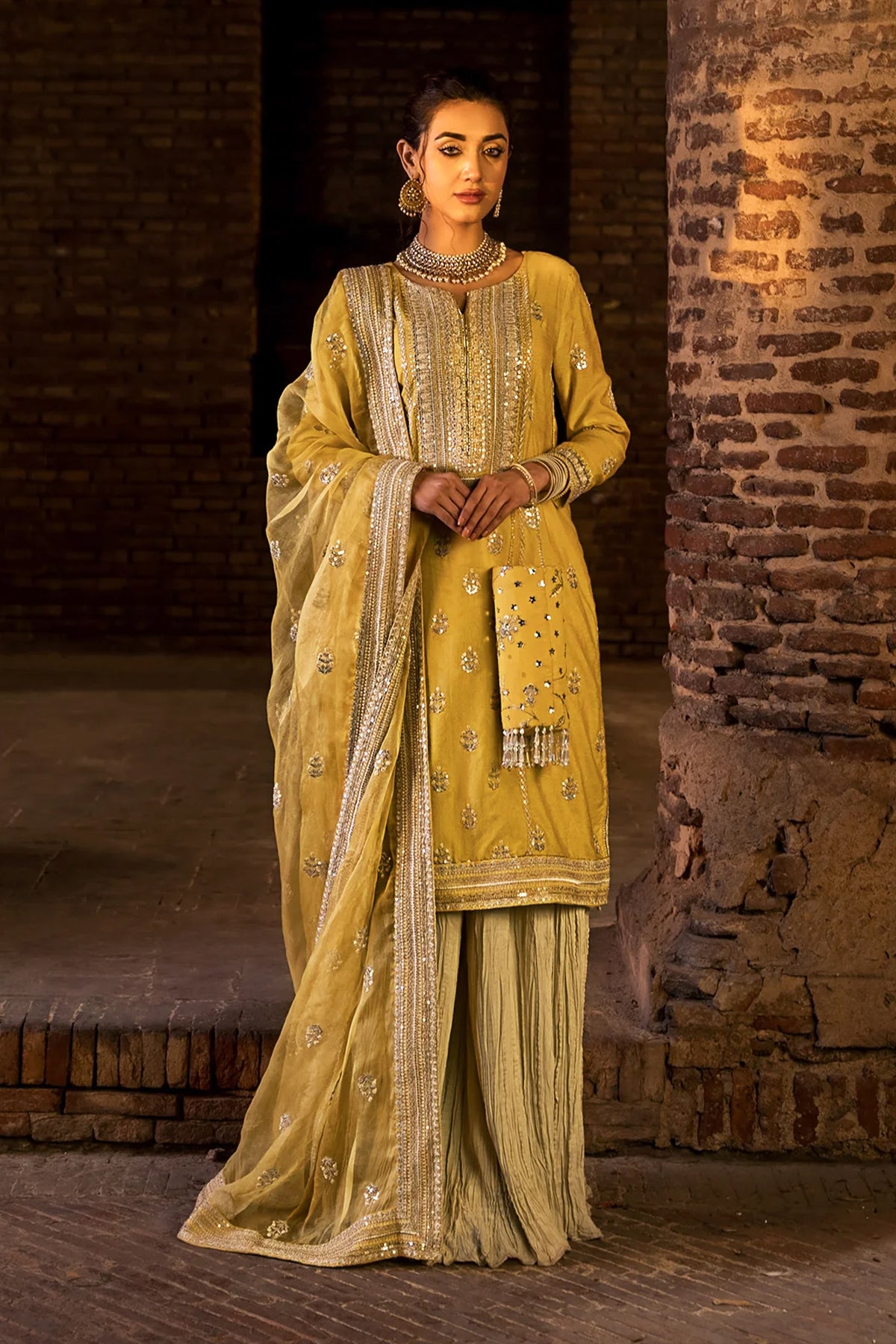 Shop Dil Araa Online at Erum Khan