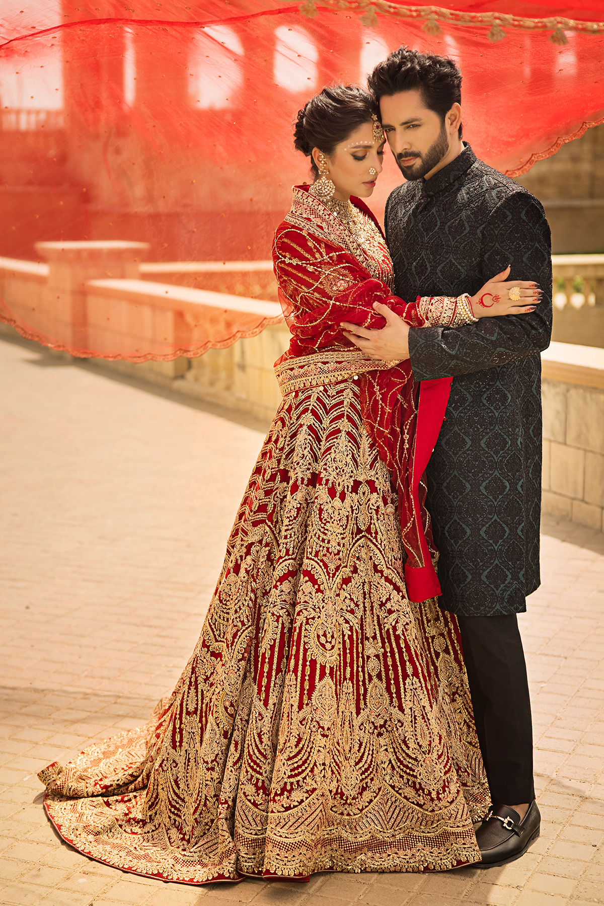 Shop LAILA Online at Erum Khan