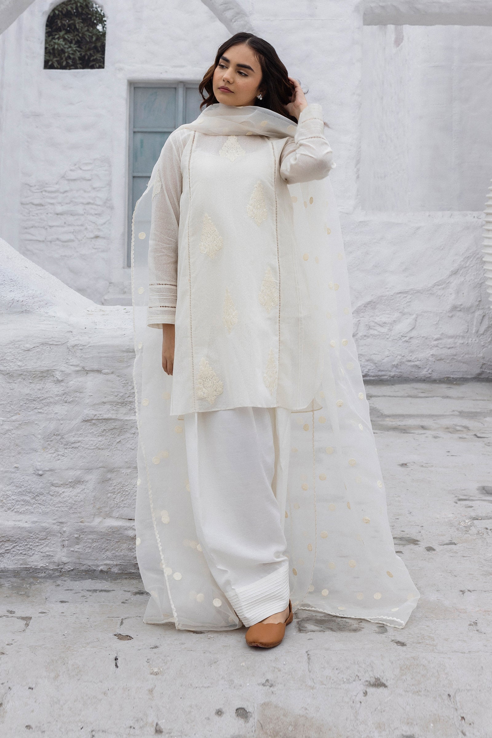 Shop Maha Online at Erum Khan