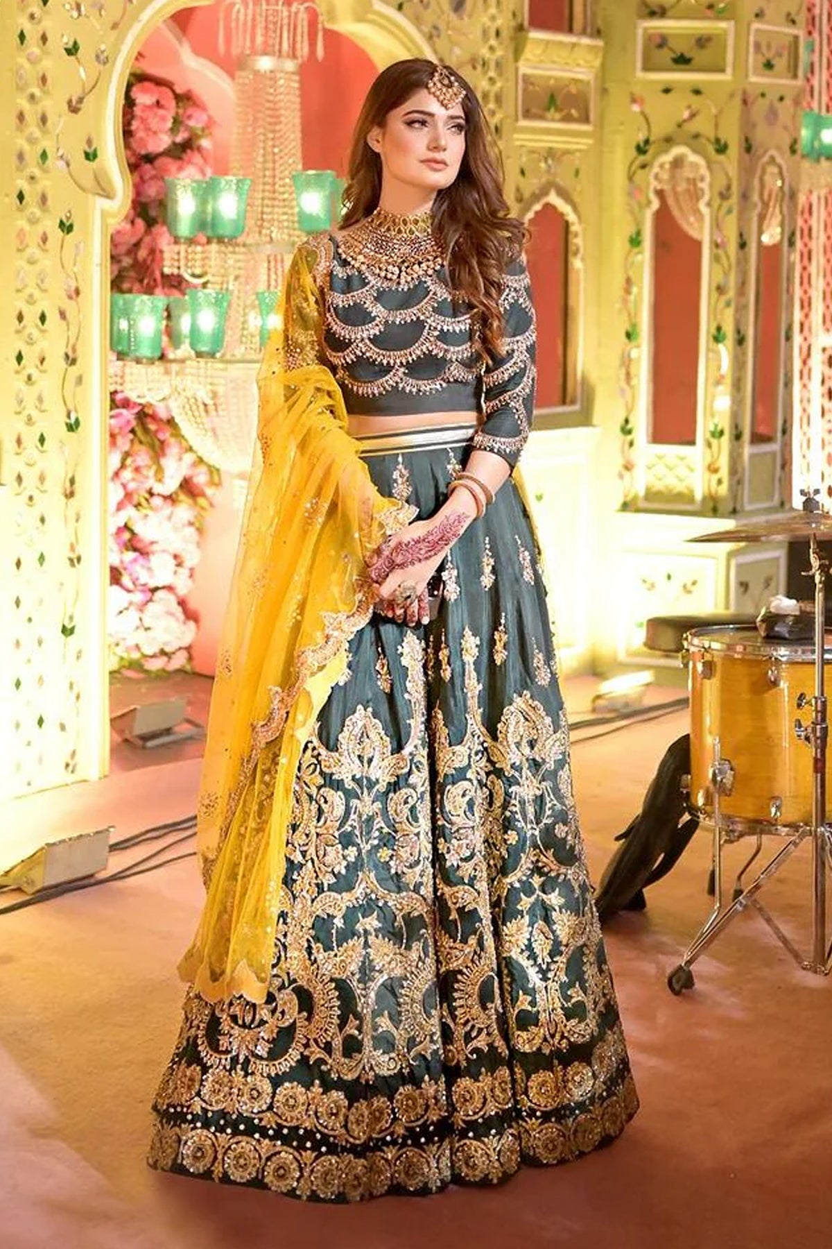 Shop Client Diary Online at Erum Khan