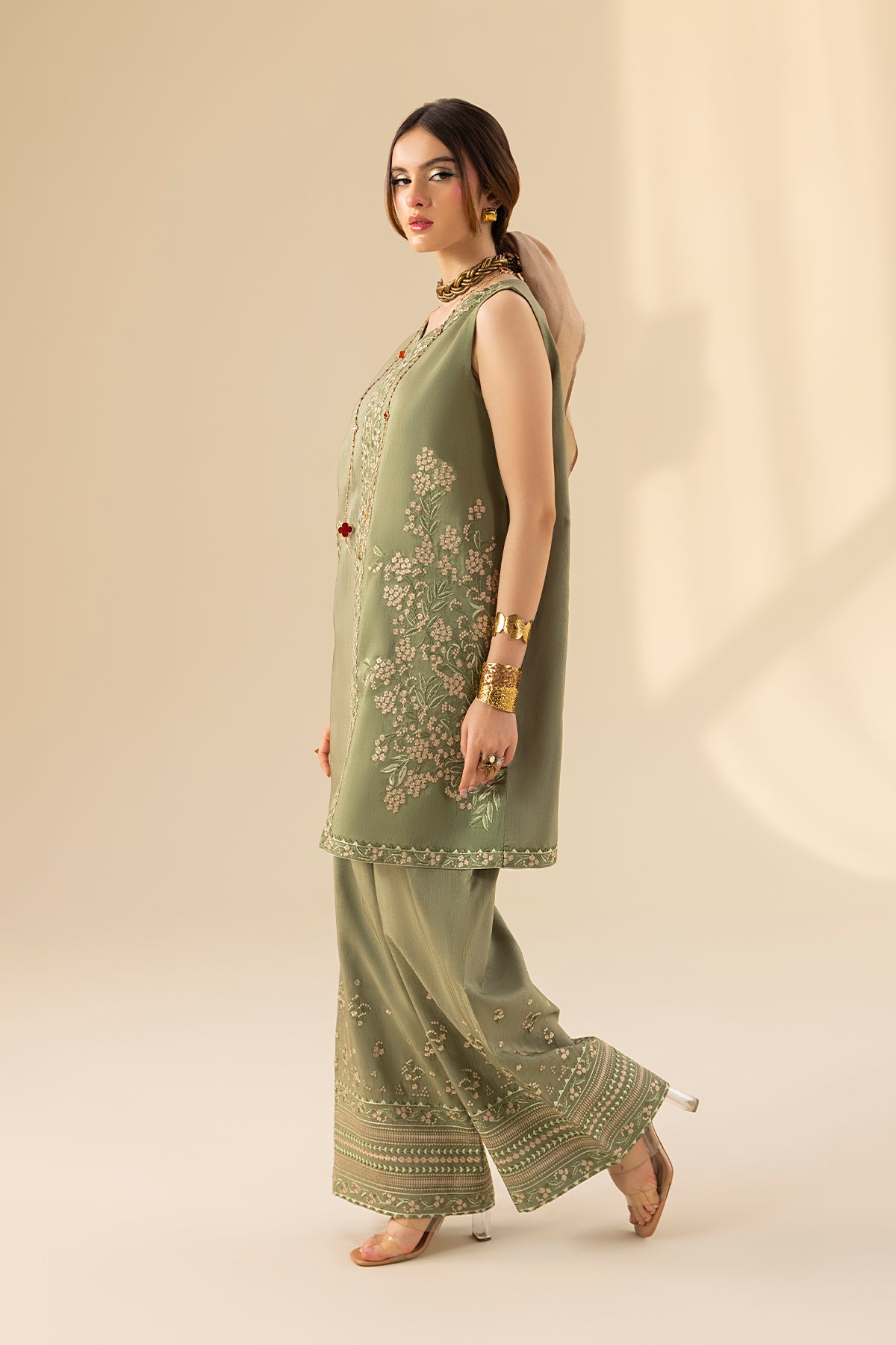 Shop Olive Bloom Online at Erum Khan