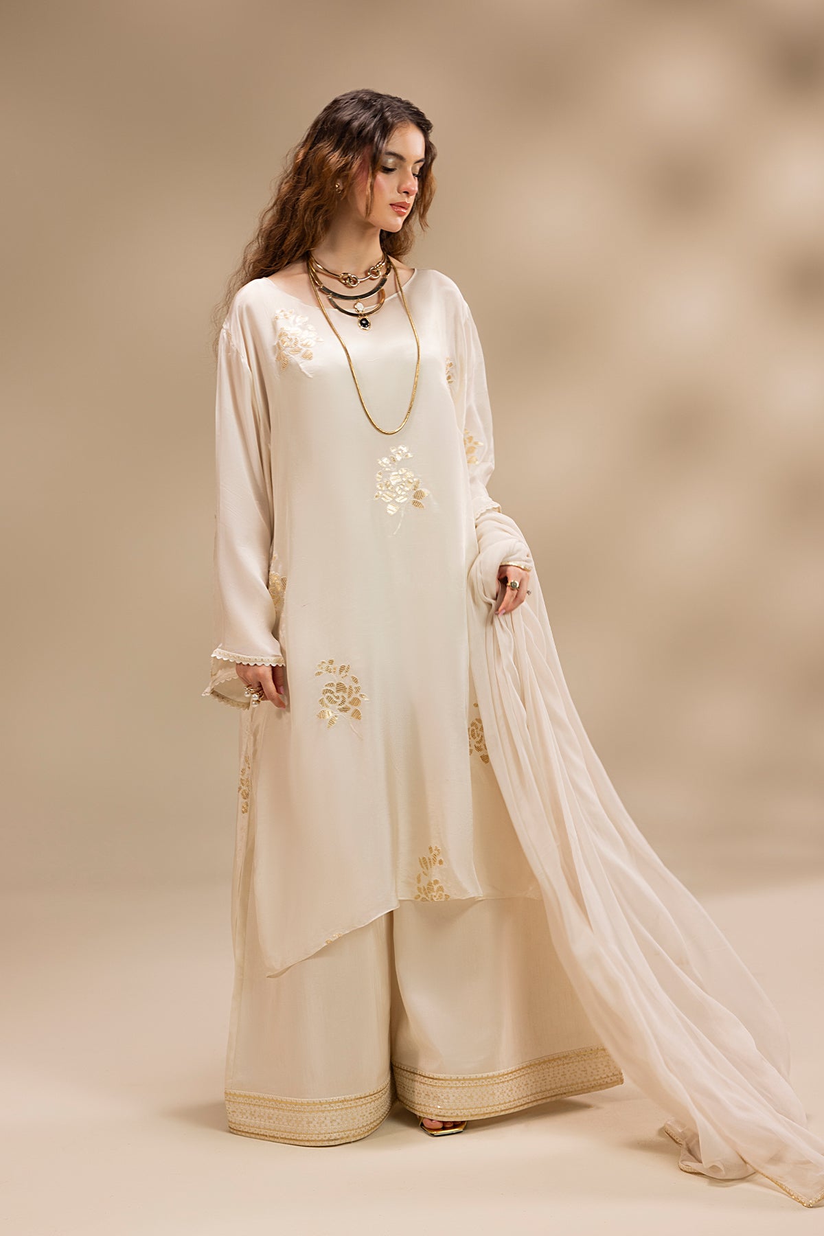 Shop Moon Pearl Online at Erum Khan