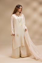 Shop Moon Pearl Online at Erum Khan