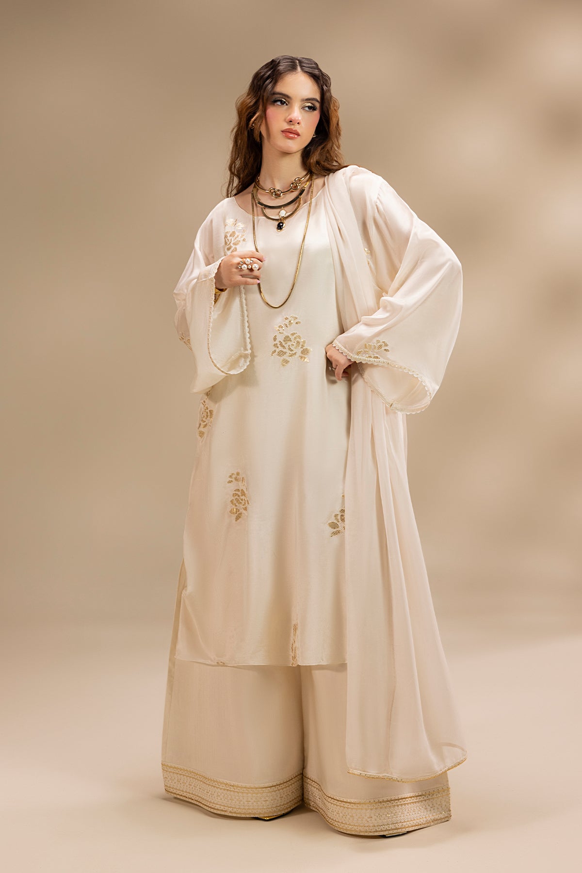 Shop Moon Pearl Online at Erum Khan
