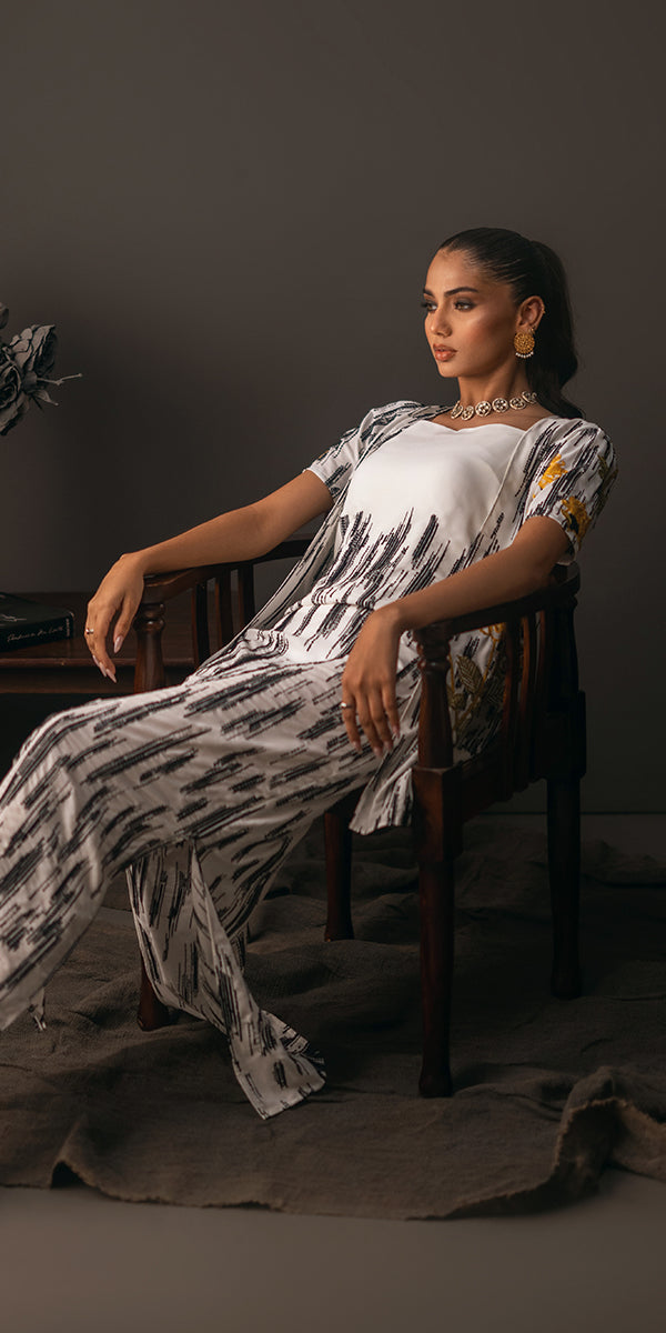 Shop Desert Jewel Online at Erum Khan