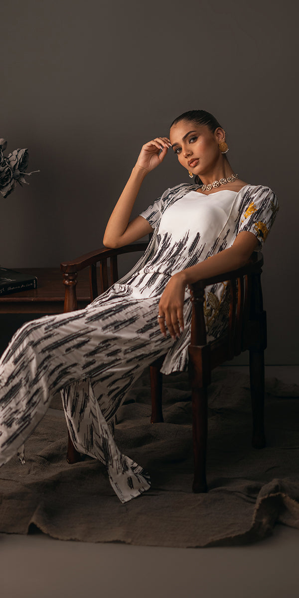 Shop Desert Jewel Online at Erum Khan