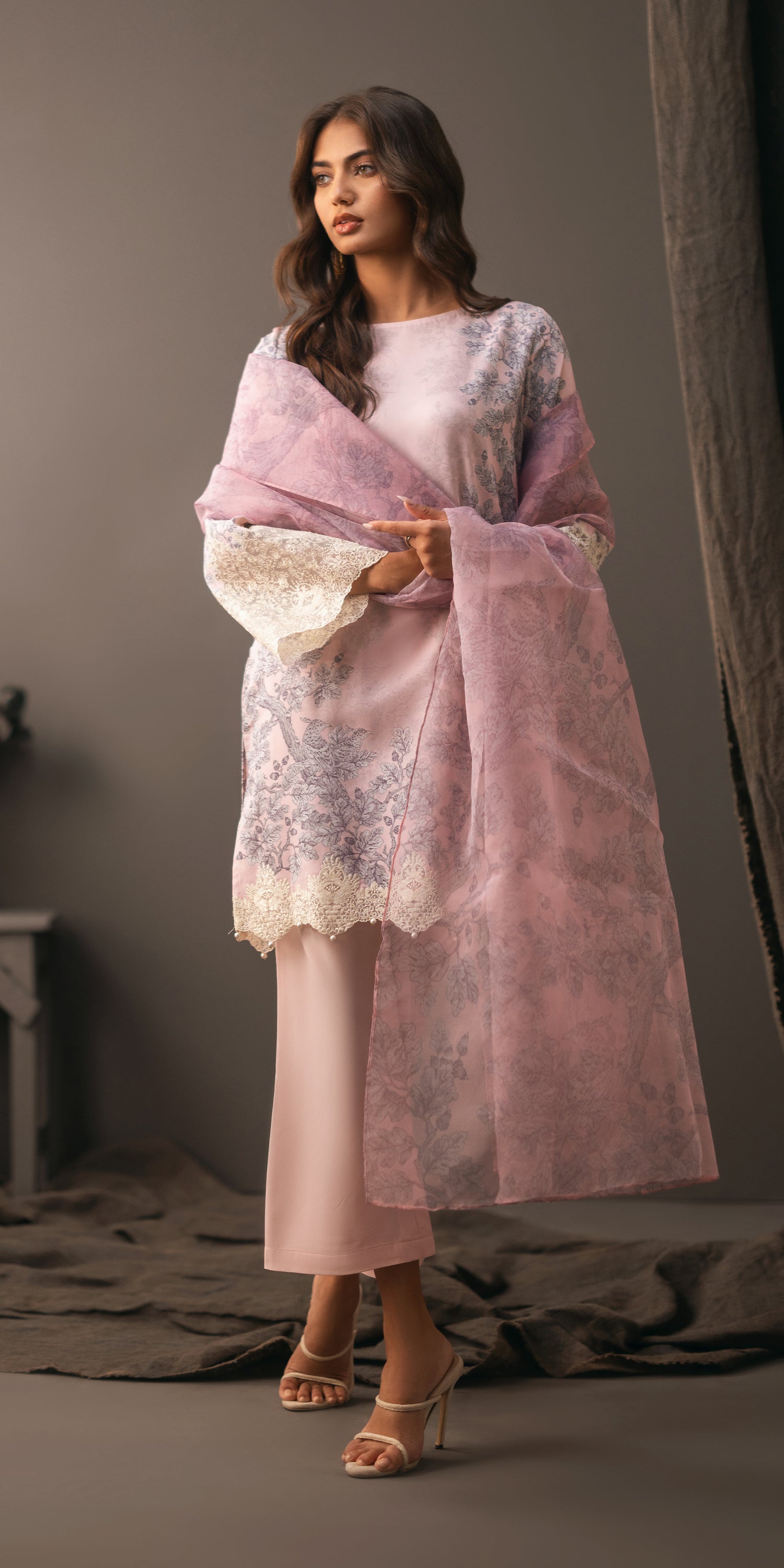 Shop Glowing Beat Online at Erum Khan