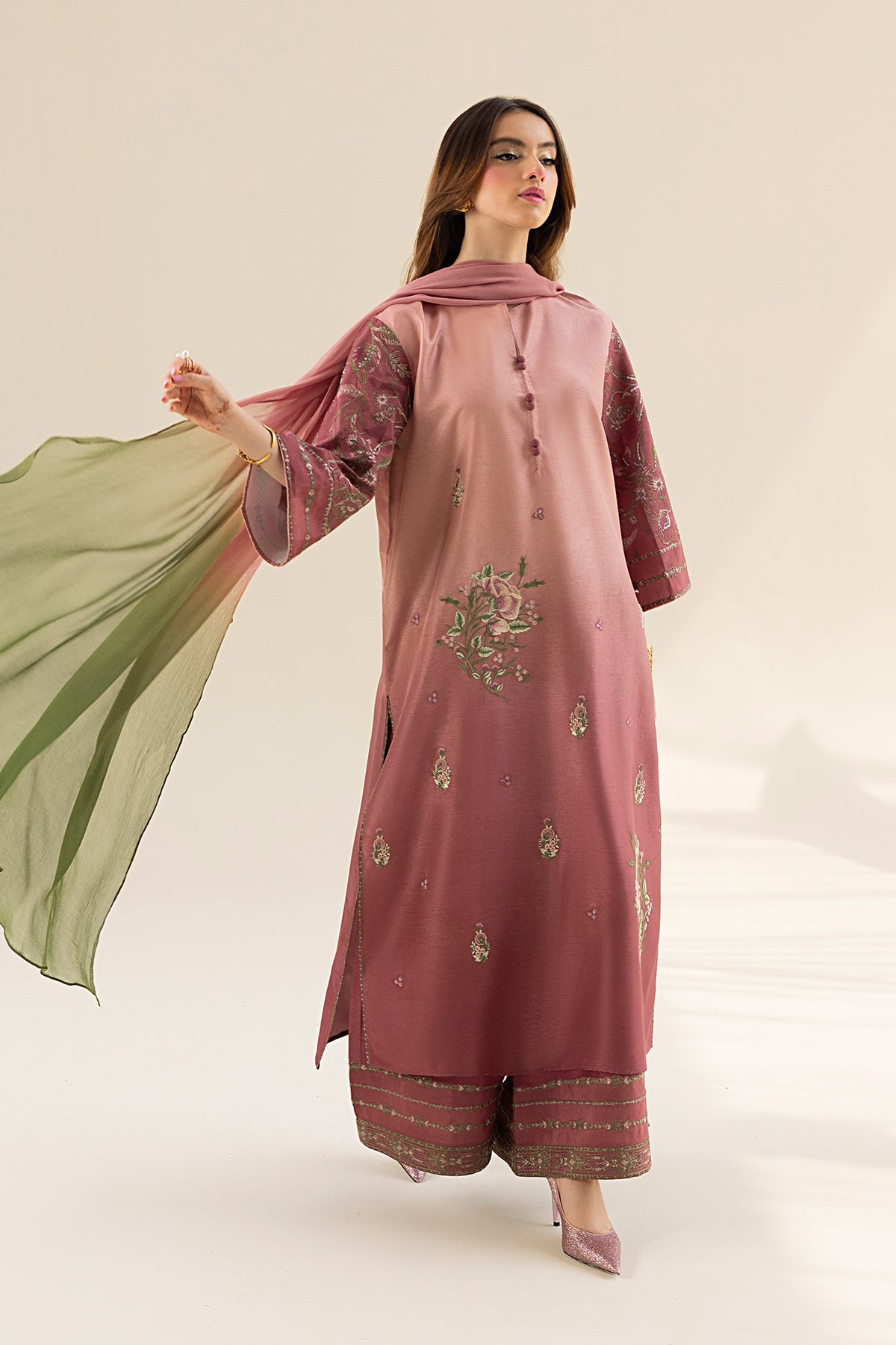 Shop Vintage Rose Online at Erum Khan