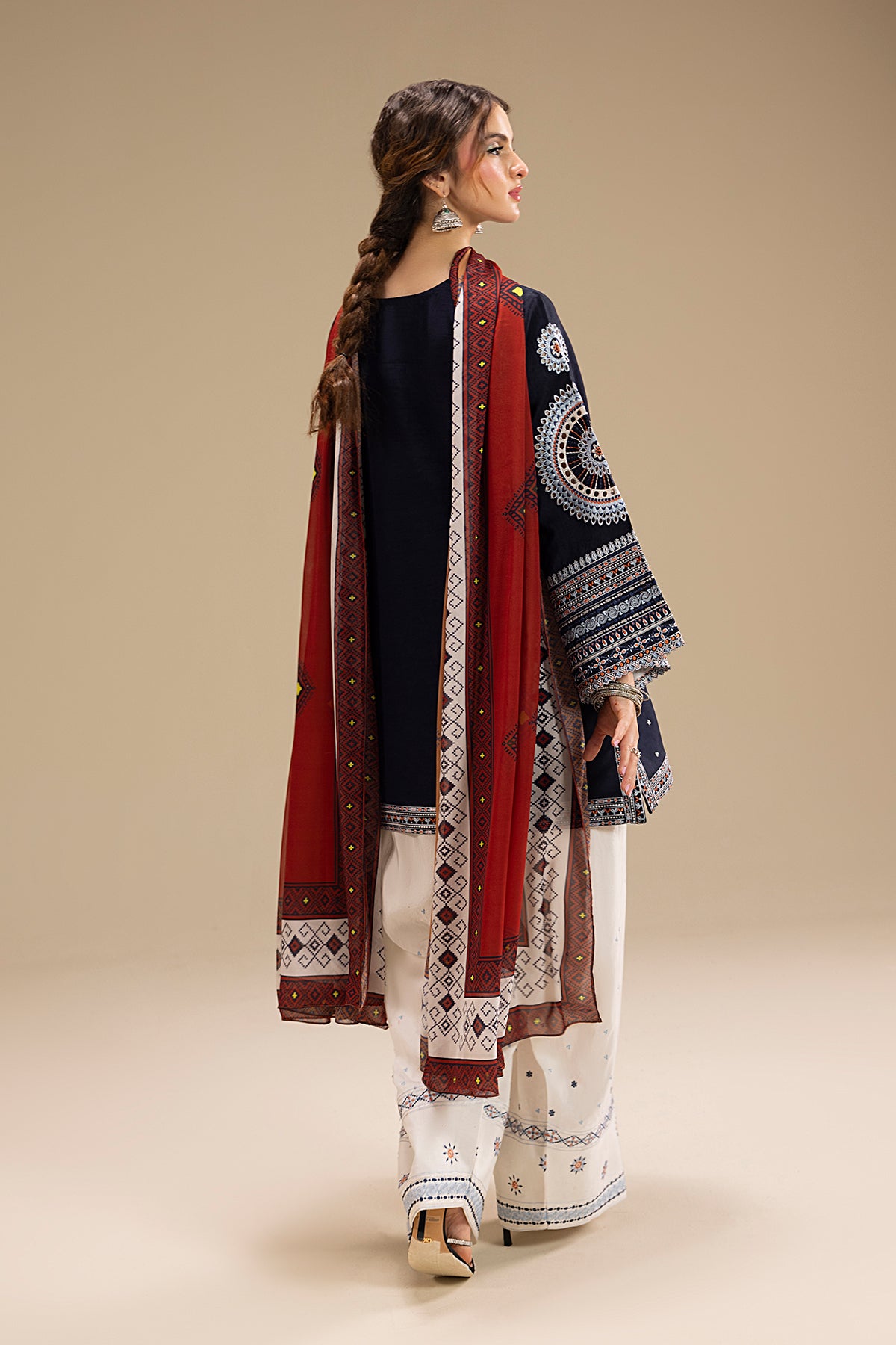 Shop Cosmic Folk Online at Erum Khan