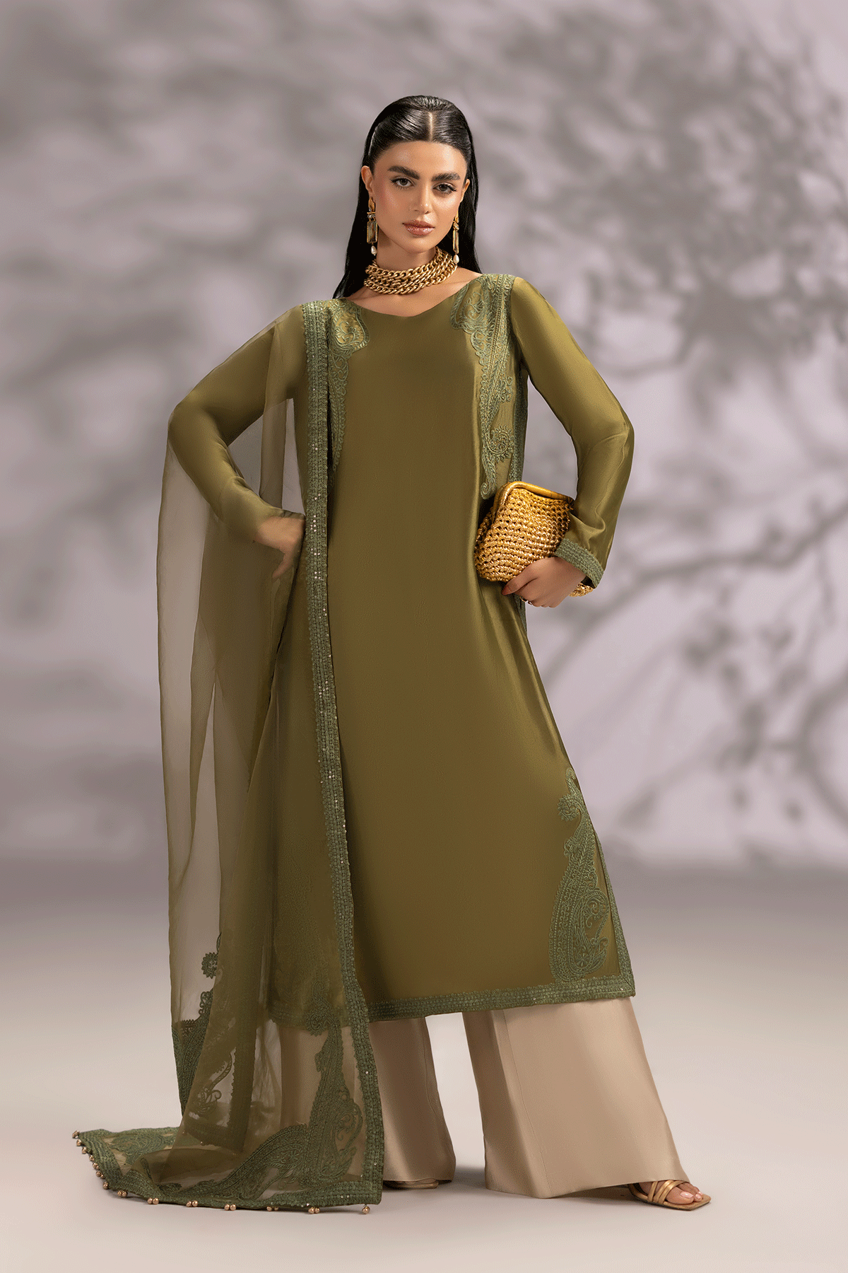 Icon Lady - Erum Khan