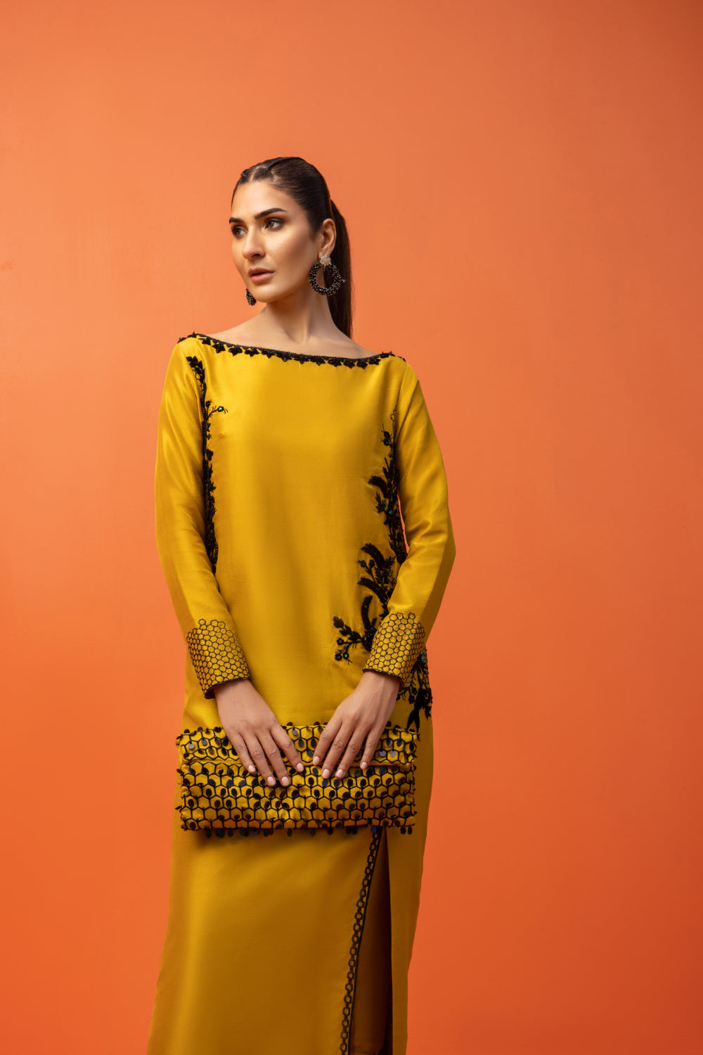 Shop Queen Bee Online at Erum Khan