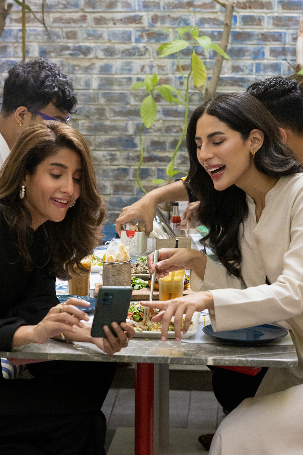 Shop EK-SD-008 Online at Erum Khan