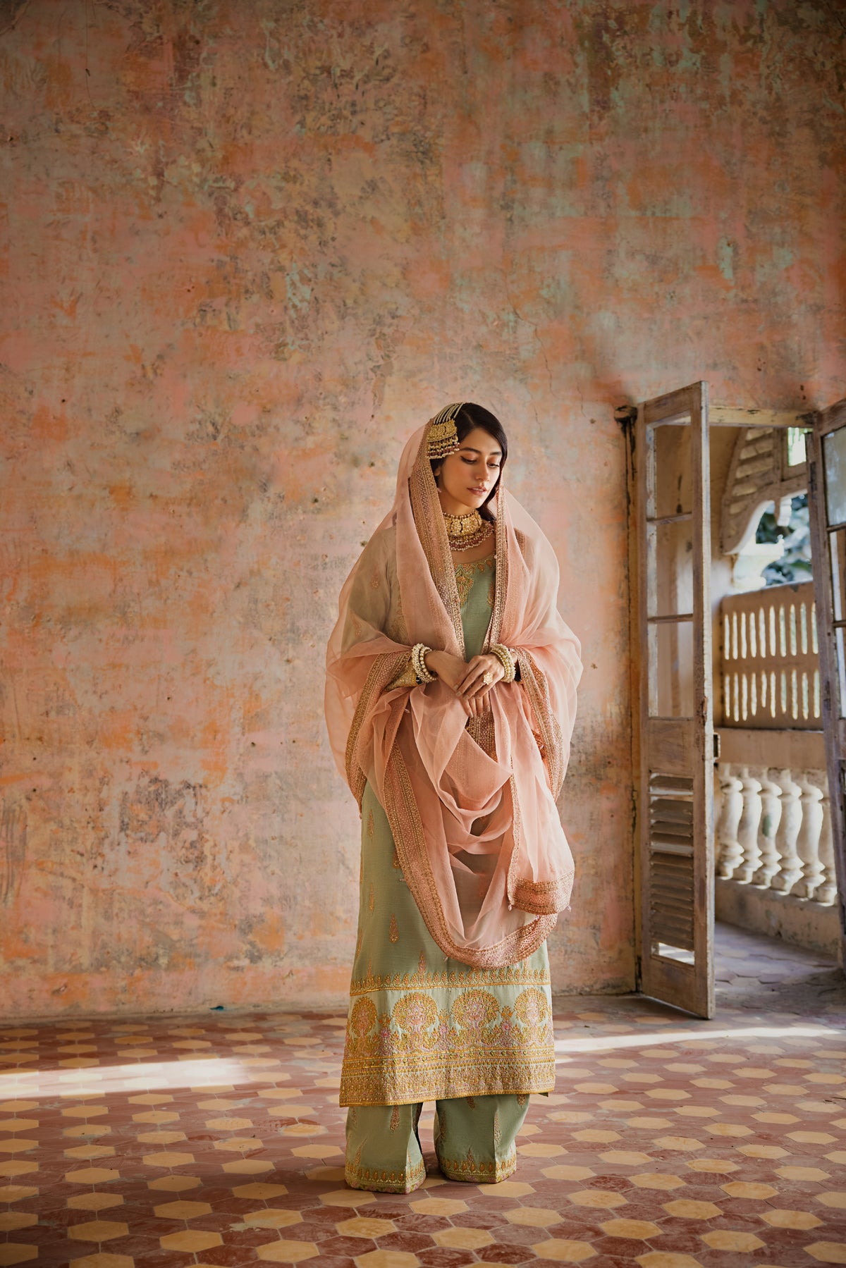 Shop DARAKSHAN Online at Erum Khan