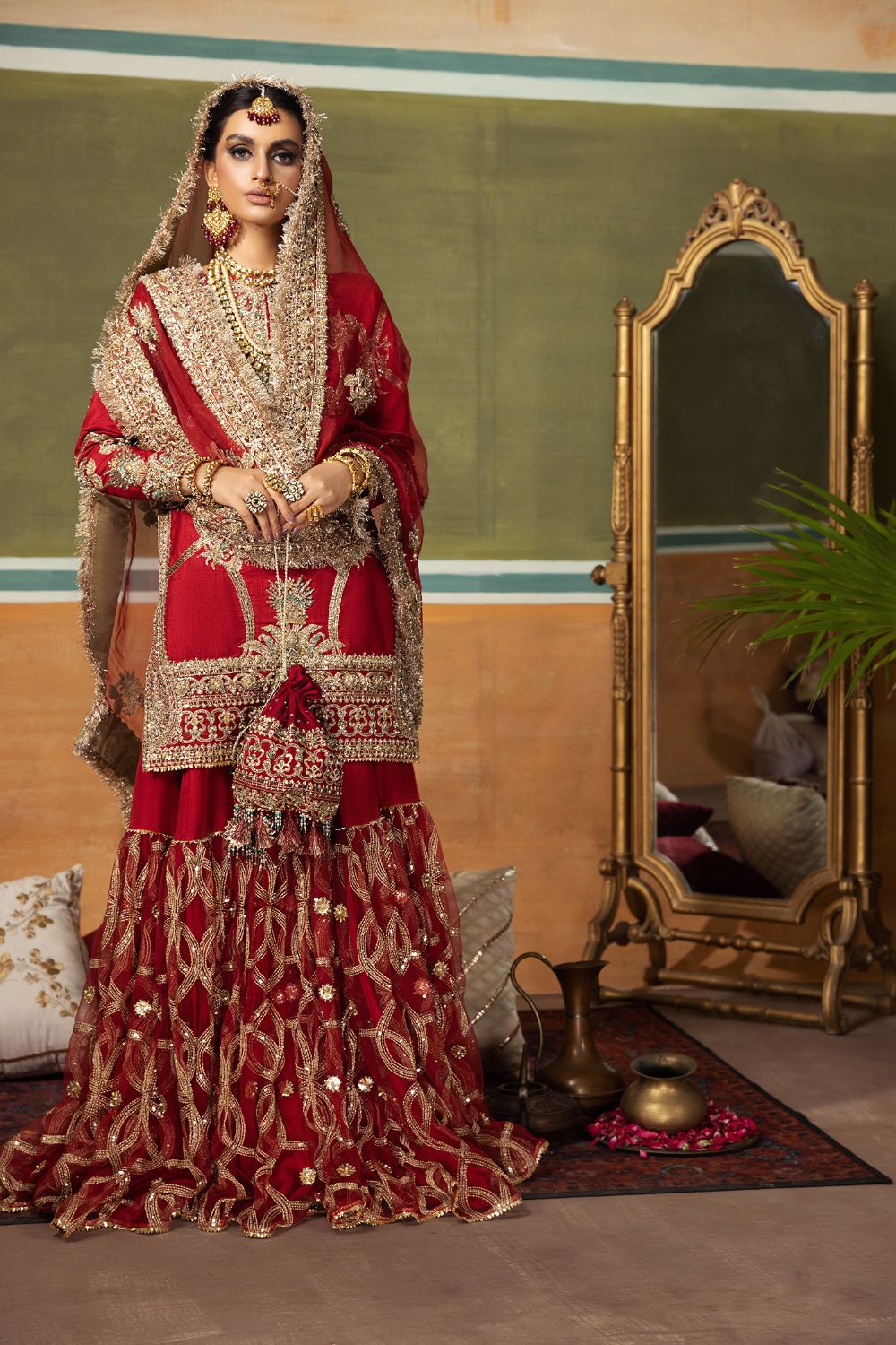 Shop Amar Online at Erum Khan