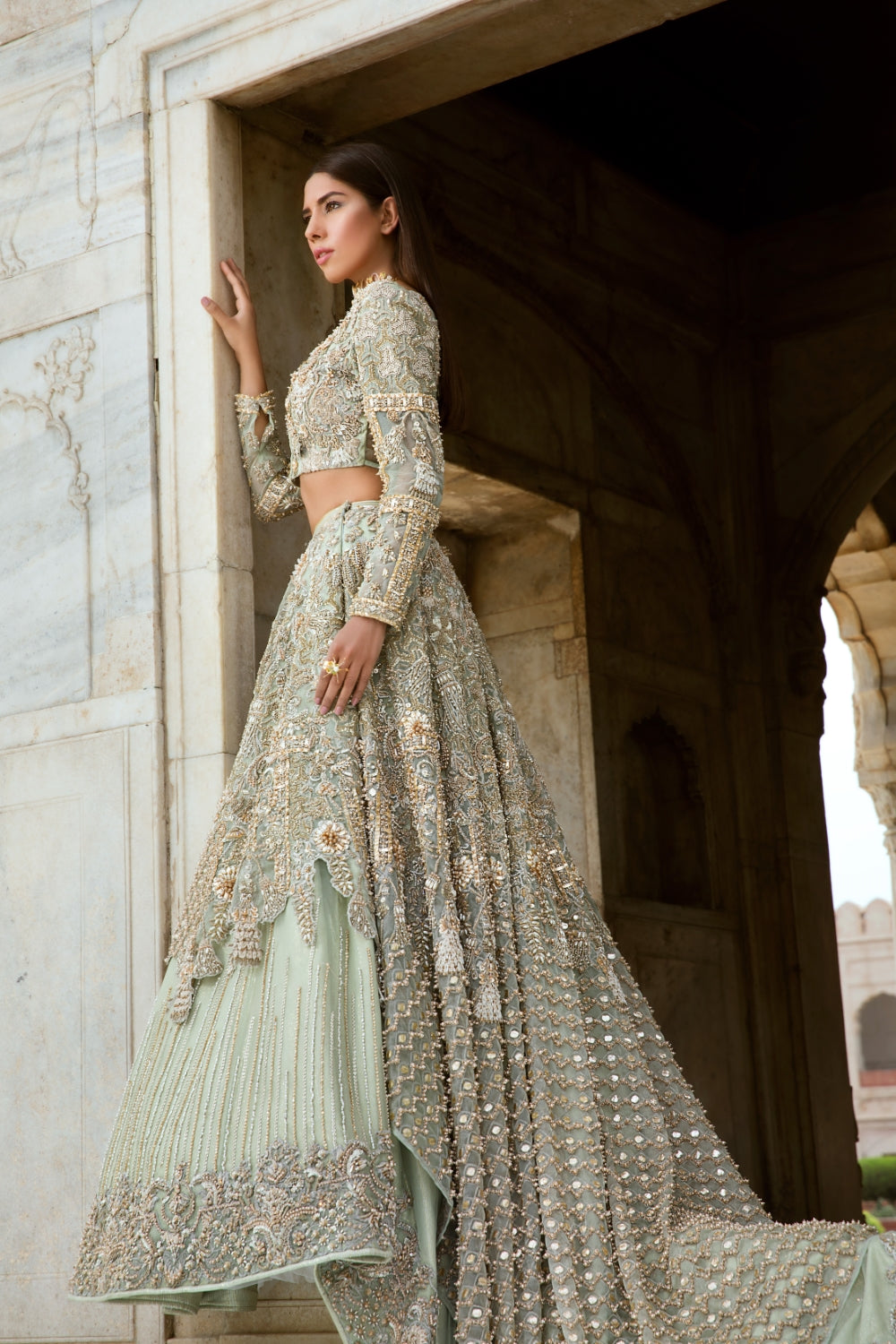 Shop Elvan Online at Erum Khan
