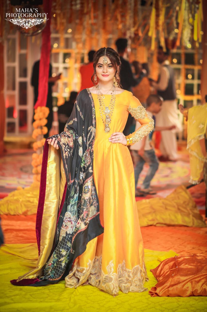 Shop Nazik Online at Erum Khan