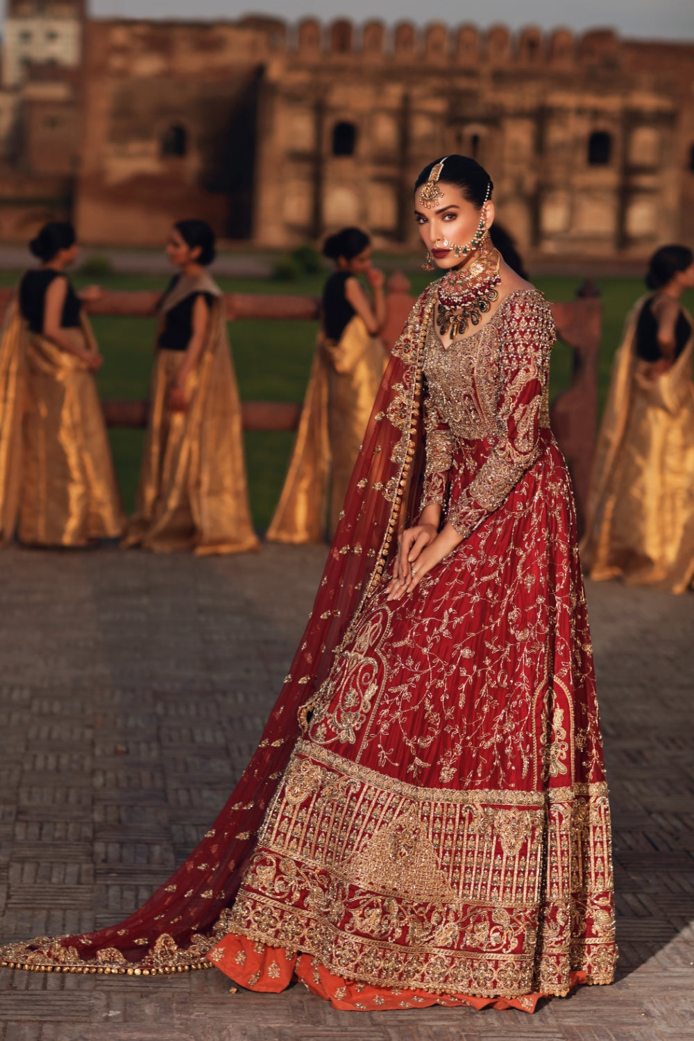 Shop Nigarbano Online at Erum Khan