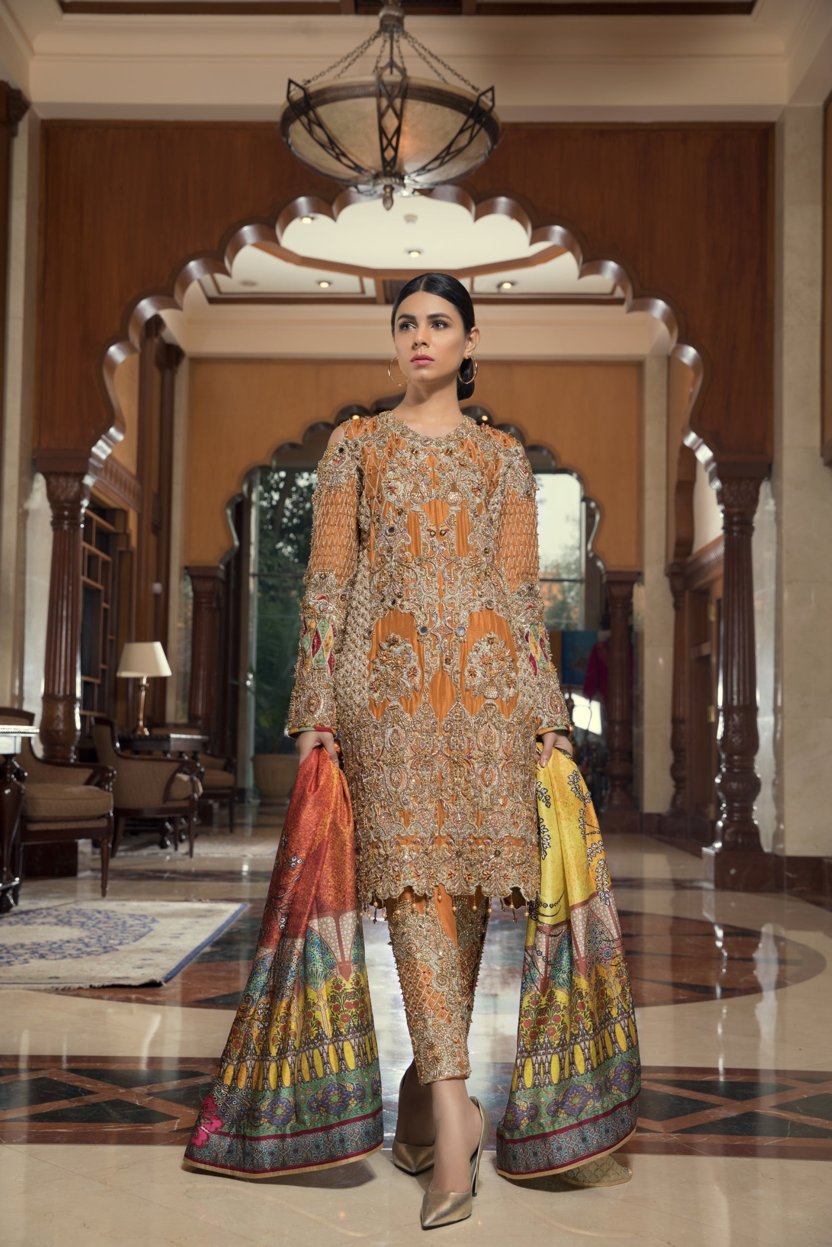 Shop Sunehri Online at Erum Khan